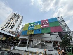Boon Lay Shopping Centre (D22), Retail #628357201